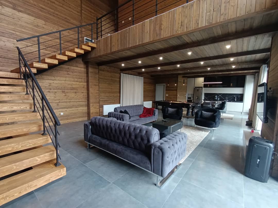 کلبه دوخوابه چوبی استخردار آبگرم دنیز