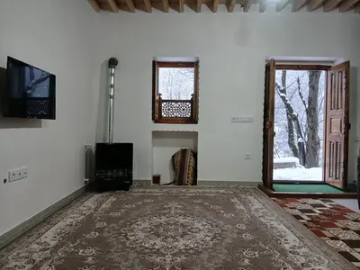 اقامتگاه سنتی دوخوابه شاه معلم