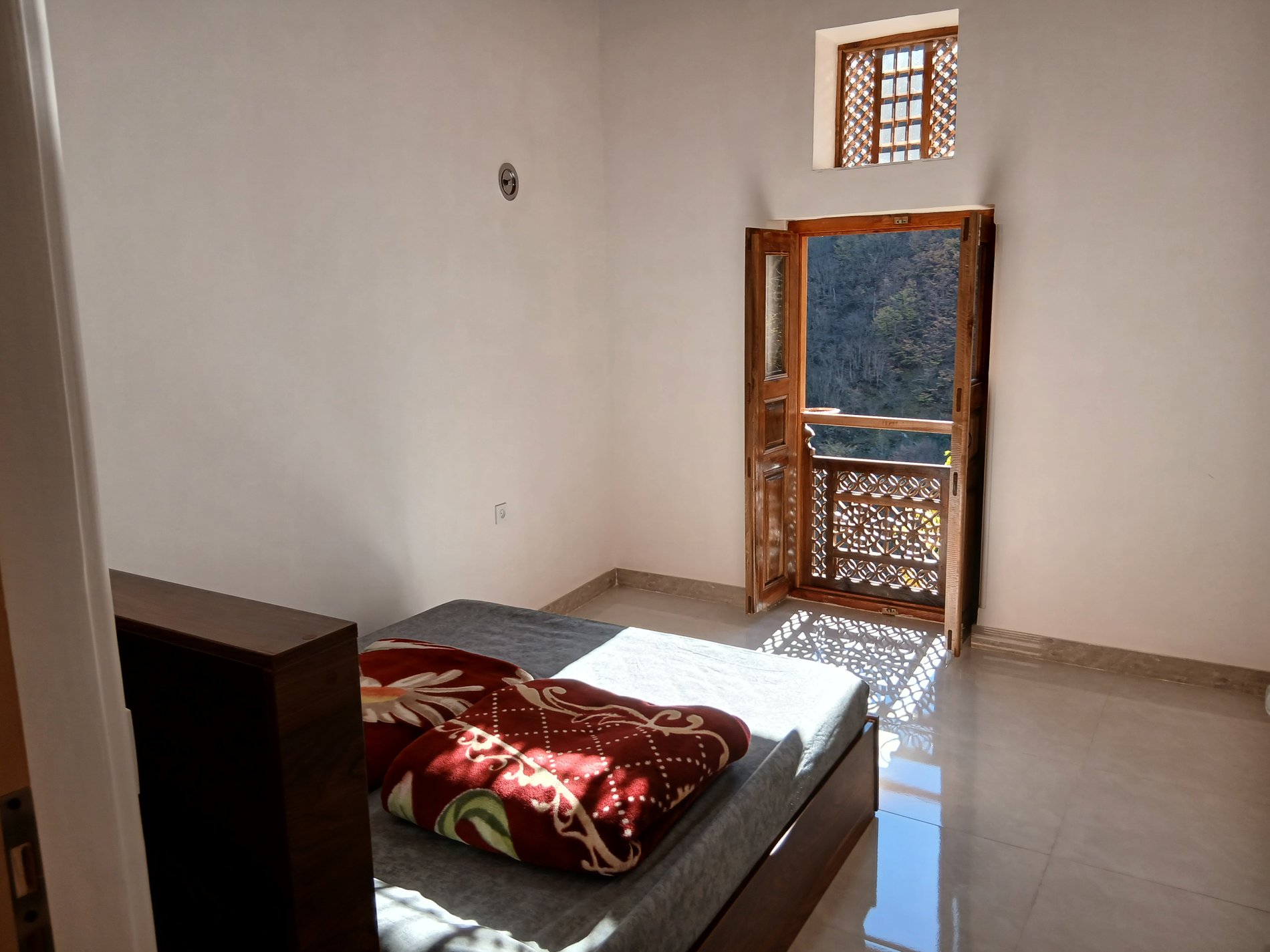 مجتمع اقامتگاهی یک خوابه تورشم - واحد1