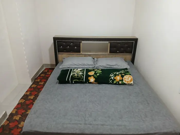 اقامتگاه سنتی دوخوابه شاه معلم