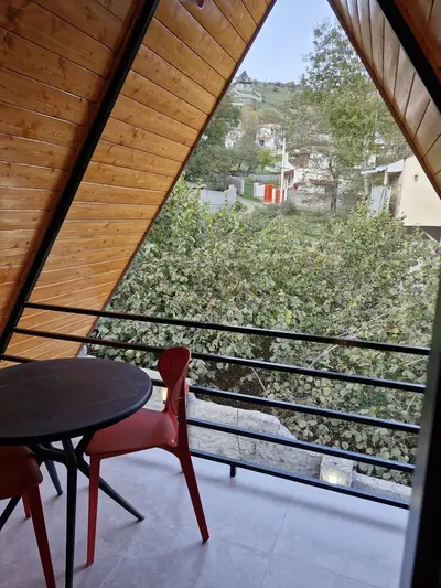 کلبه دوخوابه سوئیسی دوبلکس چشمک