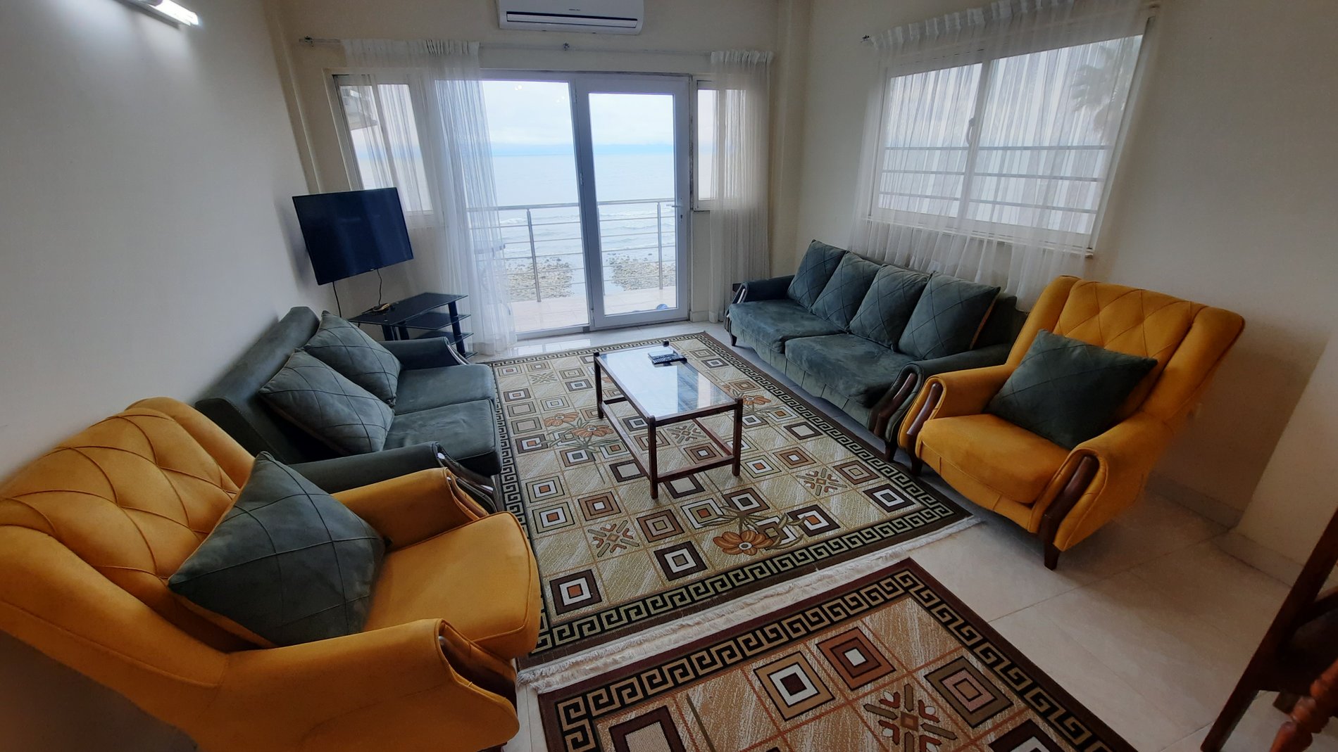 آپارتمان دوخوابه ساحلی قربانیان واحد 2