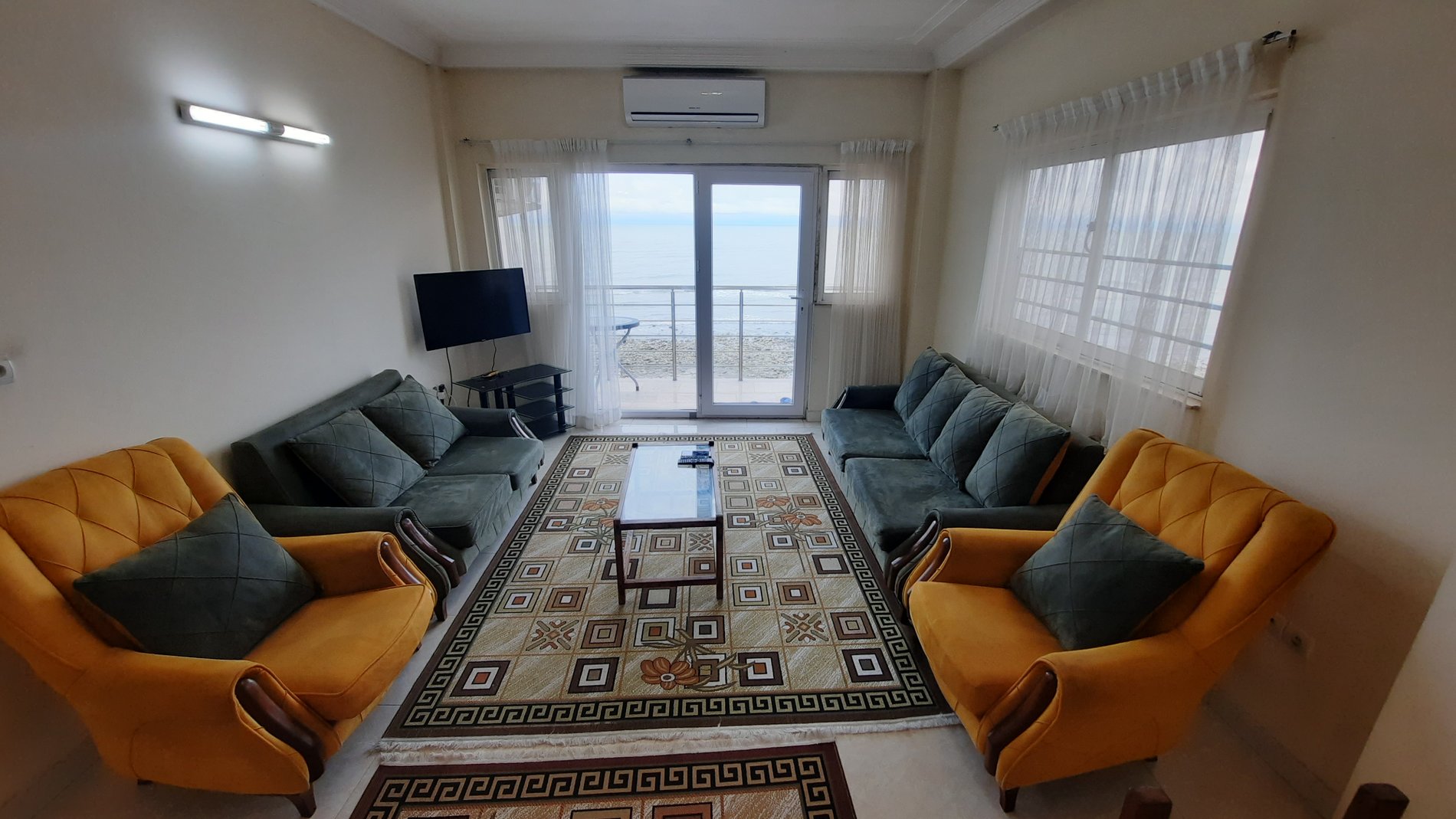 آپارتمان دوخوابه ساحلی قربانیان واحد 2