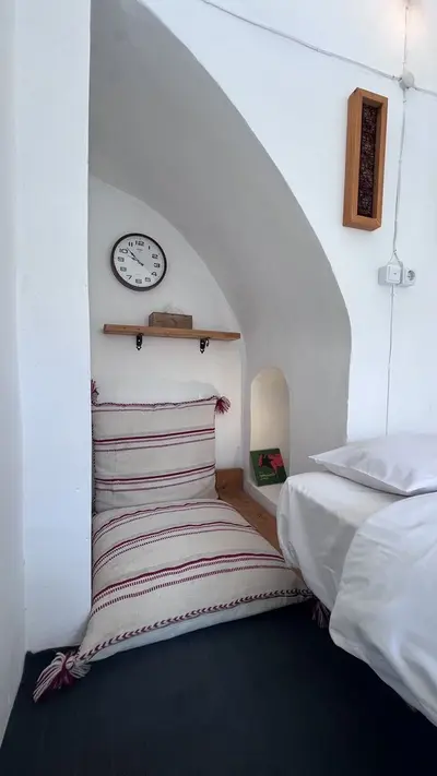 اقامتگاه سنتی خانه‌ی محیط - واحد فضای گوشه