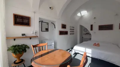 اقامتگاه سنتی خانه‌ی محیط - واحد فضای گوشه