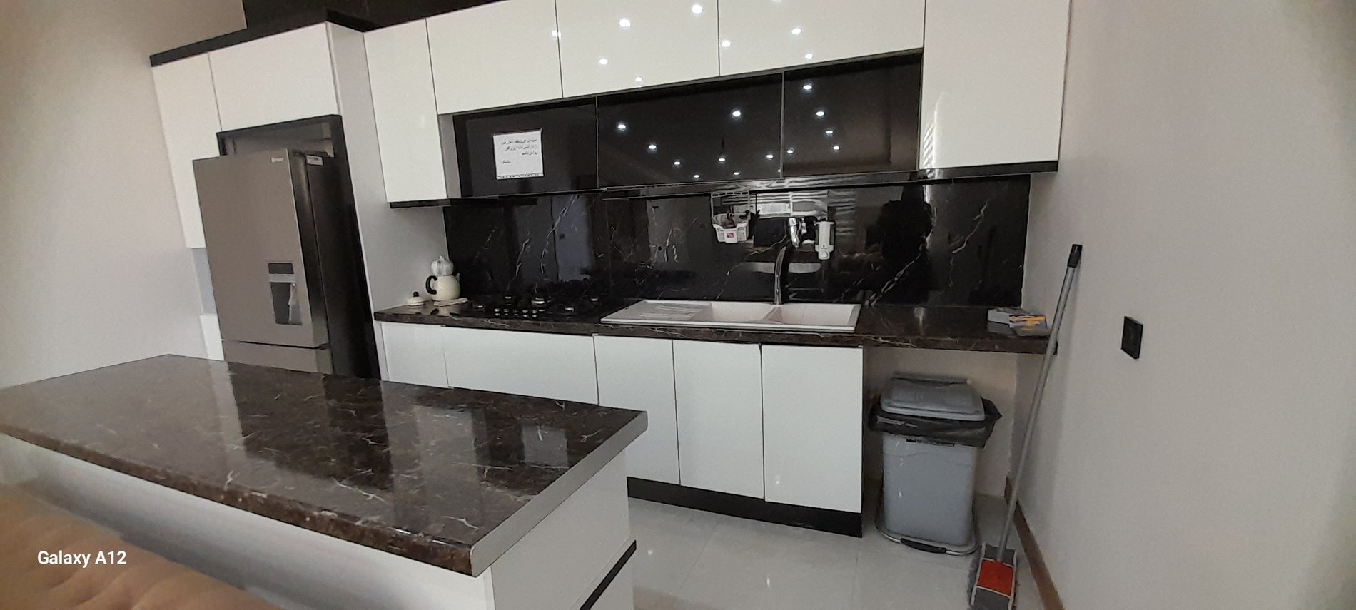 ویلا دوخوابه استخردار آبگرم کامرانیه 24