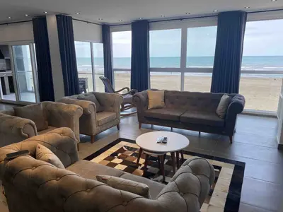 ویلا سه خوابه استخردار كاسپين ٢