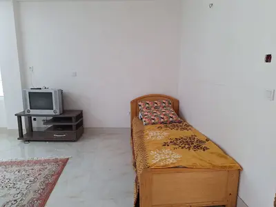 سوئیت فلت بیستون دوم