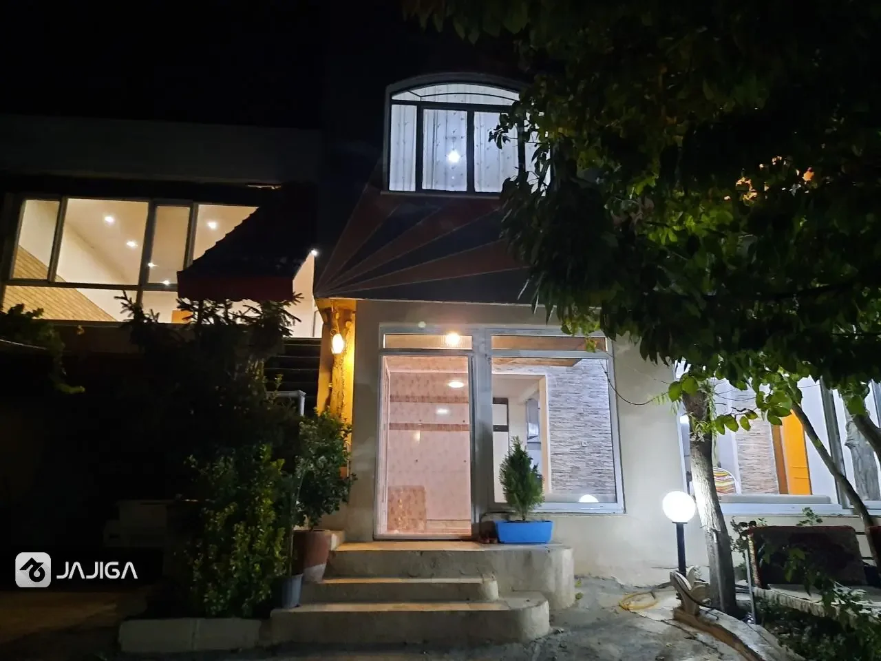 ویلا یک خوابه بارین