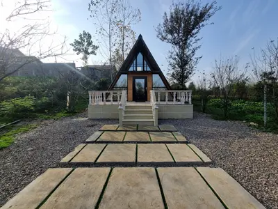 کلبه یک خوابه دوبلکس سوئیسی کومال