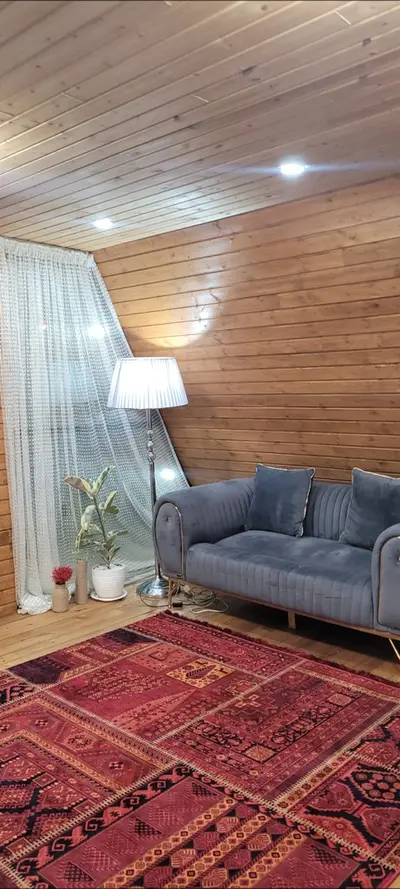 کلبه یک خوابه دوبلکس سوئیسی کومال