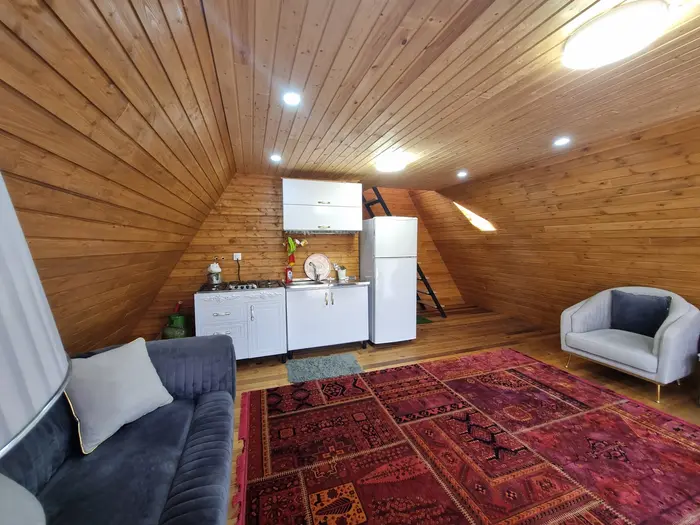 کلبه یک خوابه دوبلکس سوئیسی کومال