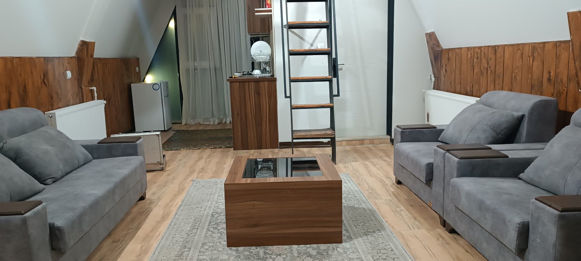 ویلا یک خوابه قوی سفید