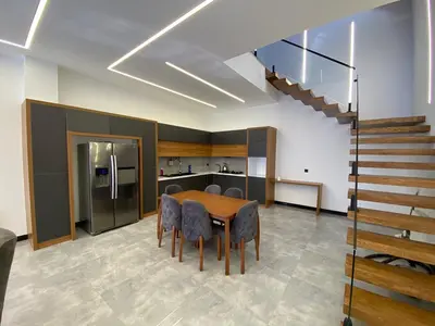 ویلا سه خواب تریپلکس استخردار آبگرم نارنج