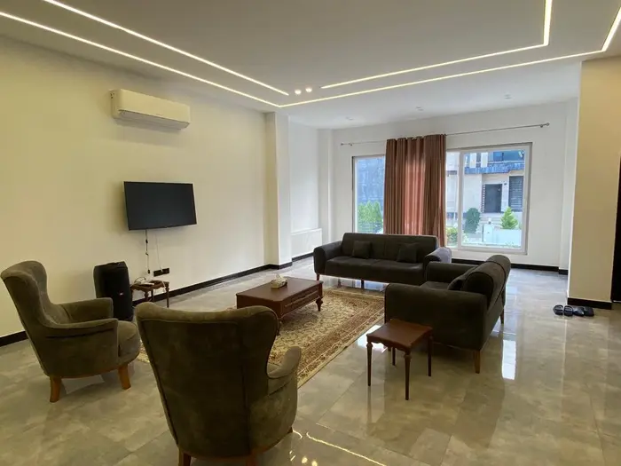 ویلا سه خواب تریپلکس استخردار آبگرم نارنج