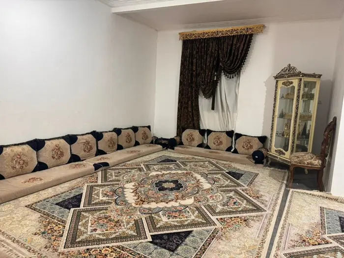 سوئیت دوخوابه دیرستان 1