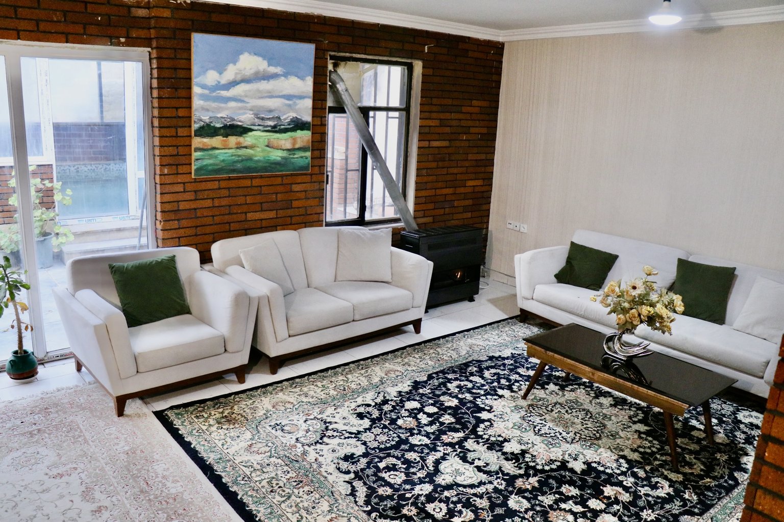 دوخوابه استخردار آبگرم مجنون