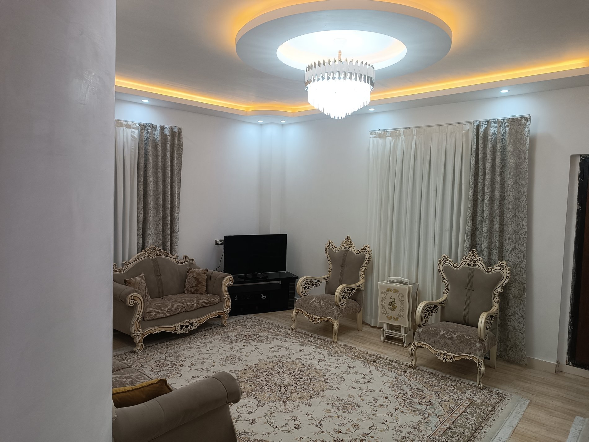 ویلا دوخوابه سامان 7