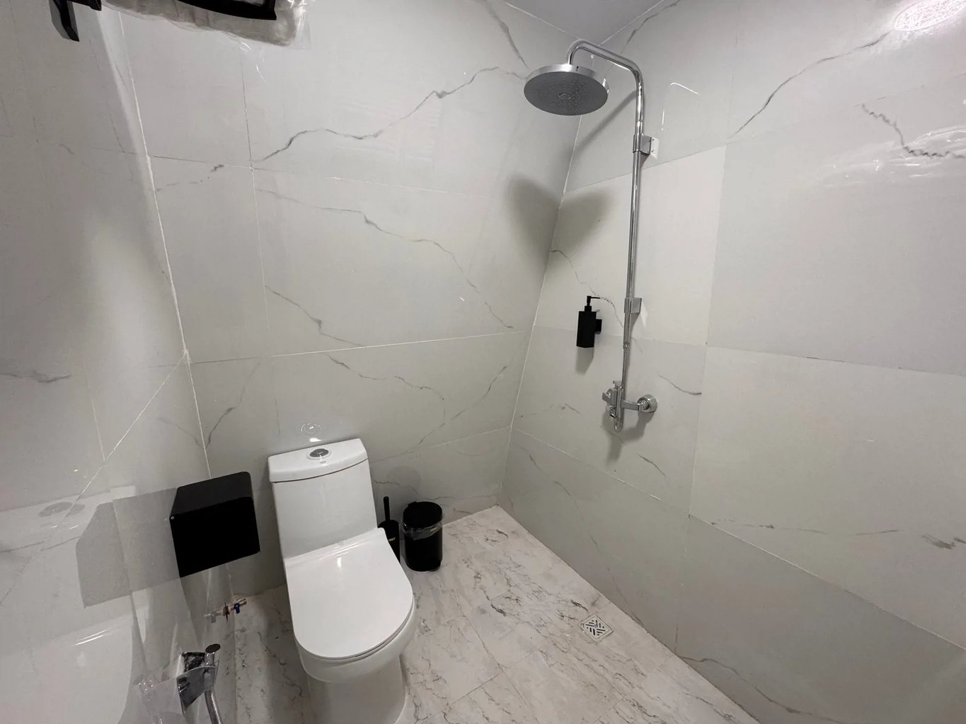 اقامتگاه سنتی سنتی چالشم - واحد ۲۰۰ رویال