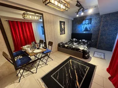 سوئیت فلت 144