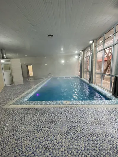 ویلا سه خوابه استخردار آبگرم باغ عطائی