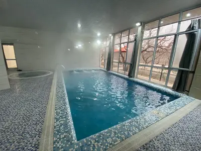 ویلا سه خوابه استخردار آبگرم باغ عطائی