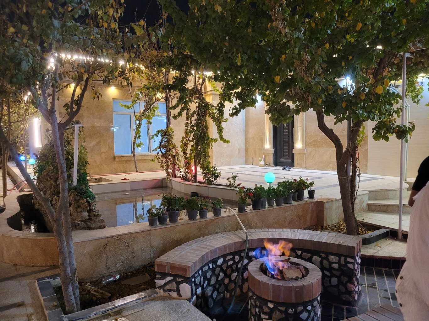 ویلا دوخوابه استخردار آبگرم کمیلی