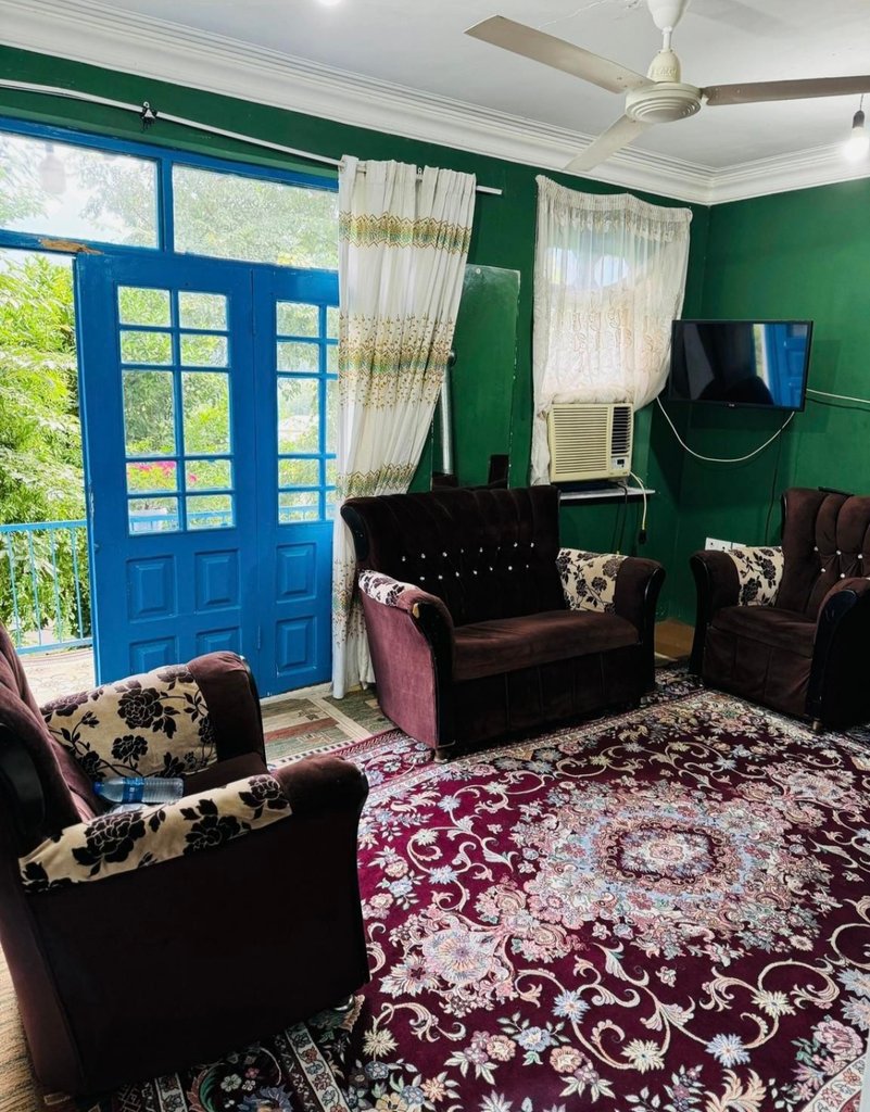 دوخوابه پای کوه 1