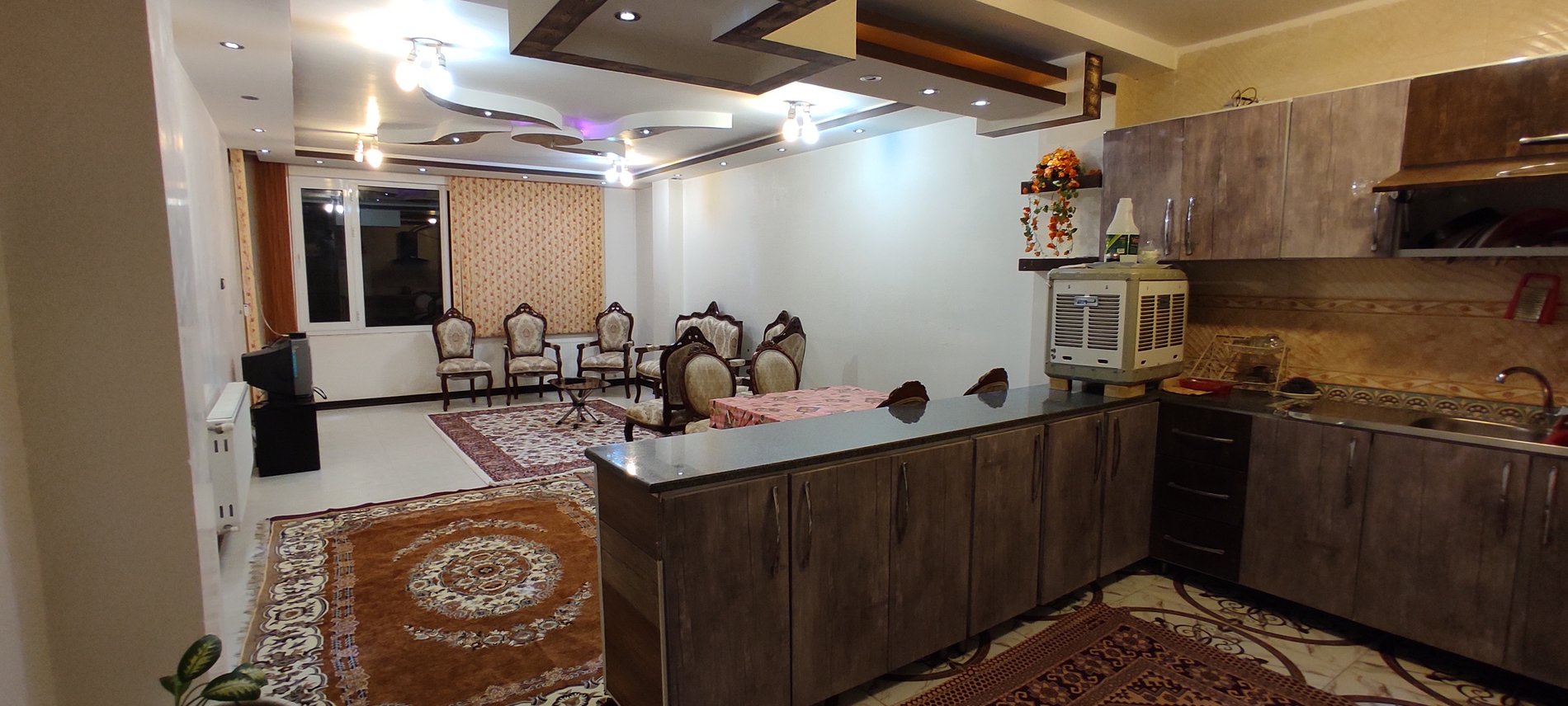آپارتمان یک خوابه سفیر امید ۹