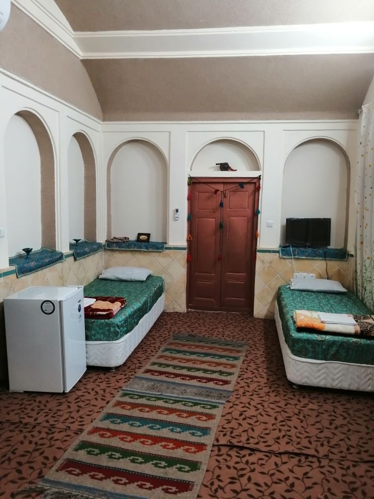 بوم گردی طارونه 1 - واحد دوتخته 2267
