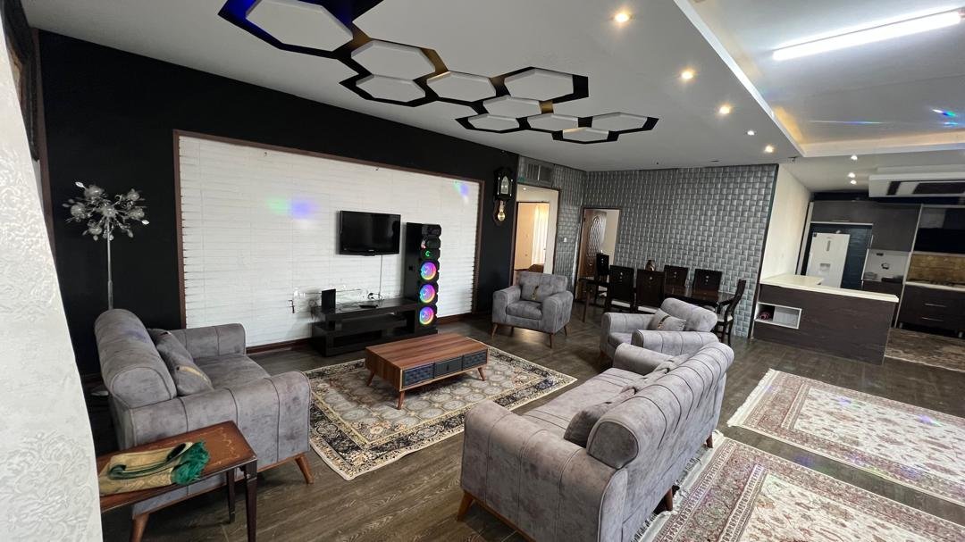 ویلا ویلا سه خواب استخر آبگرم نیلوفر کردان