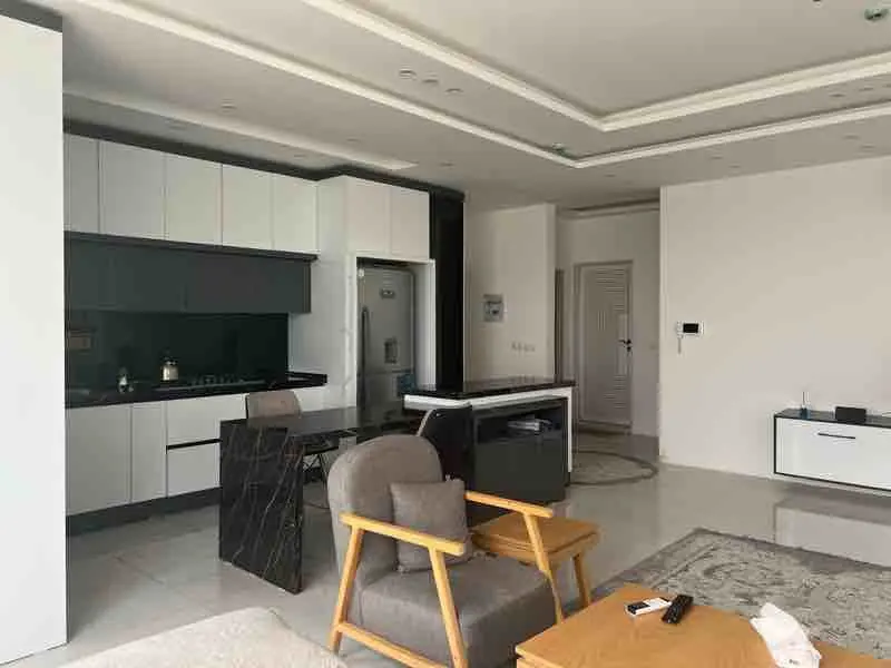 آپارتمان دوخوابه گلشهر 8 - انتخاب عنوان تصویر