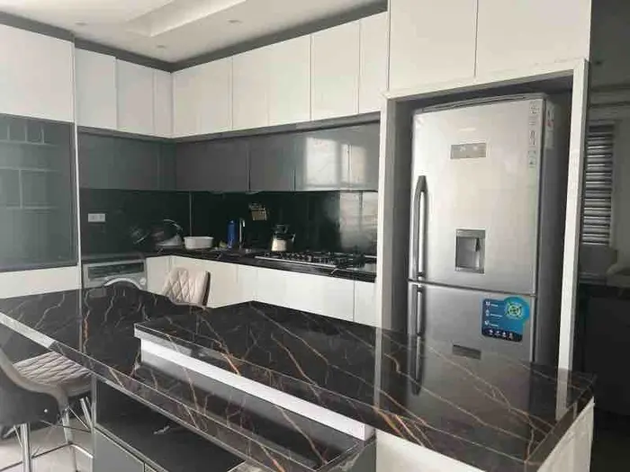 آپارتمان دوخوابه گلشهر 8 - انتخاب عنوان تصویر