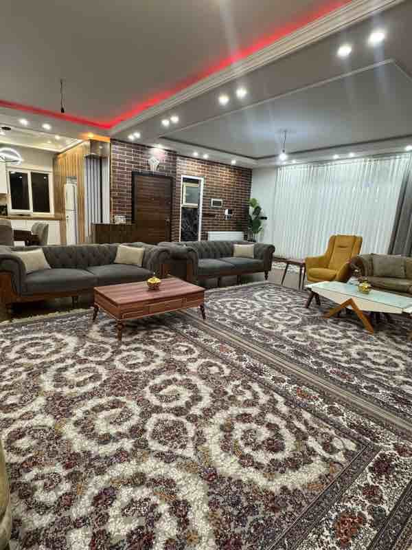 ویلا چهارخوابه استخردار آبگرم مهراس