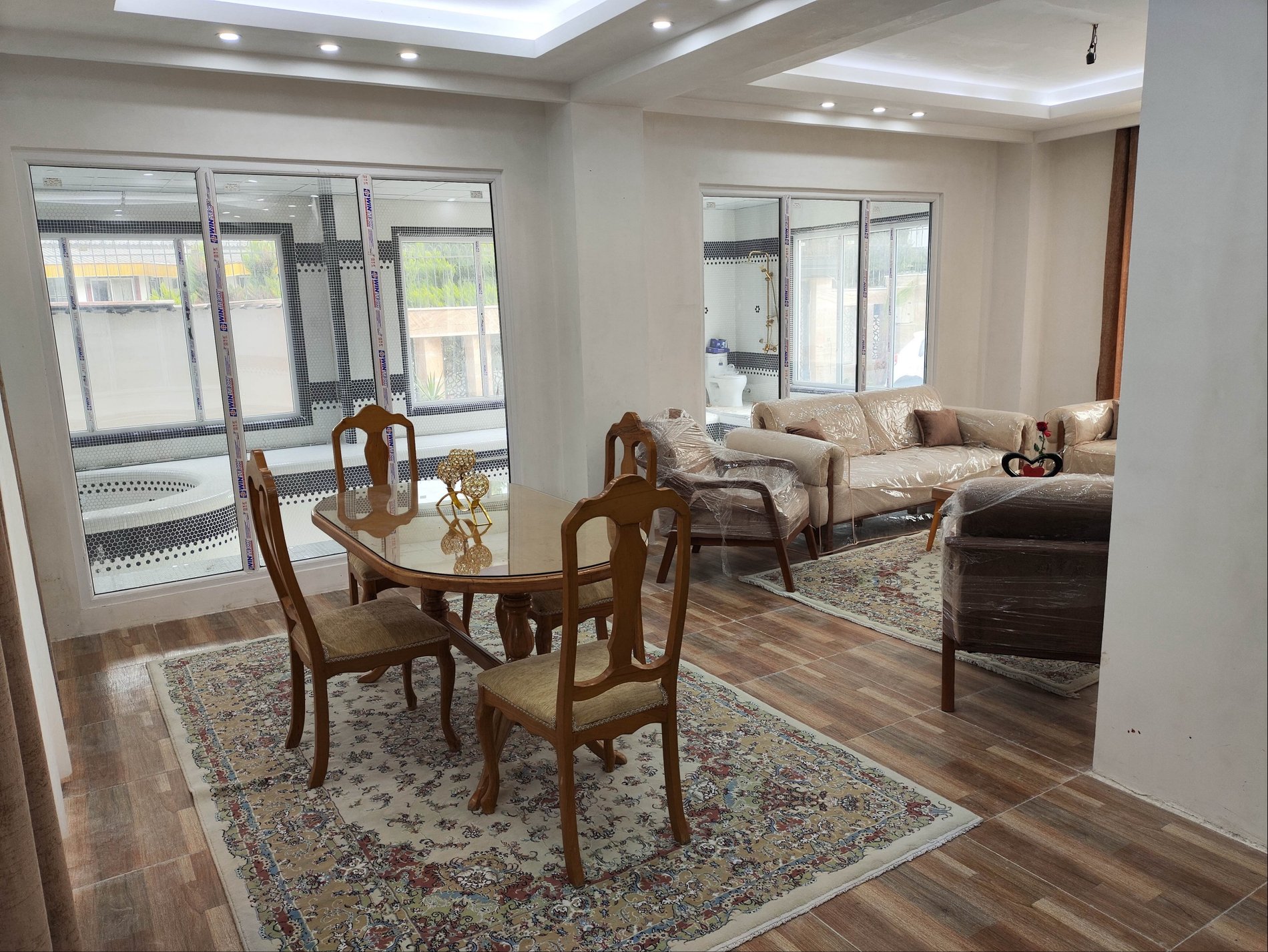 ویلا دوخوابه استخردار آبگرم حسنلو 