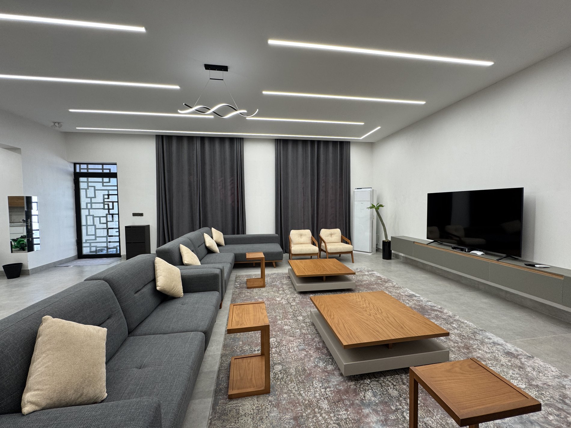 ویلا دو خوابه استخردار آبگرم ریوا