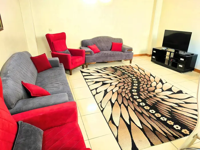 آپارتمان دوخوابه مشتاق اول