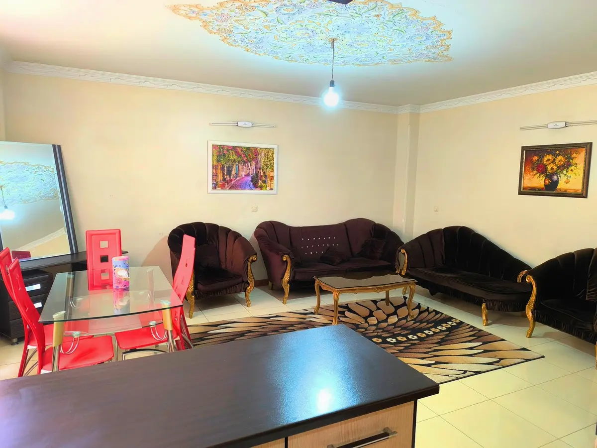 آپارتمان دوخوابه مشتاق اول 2