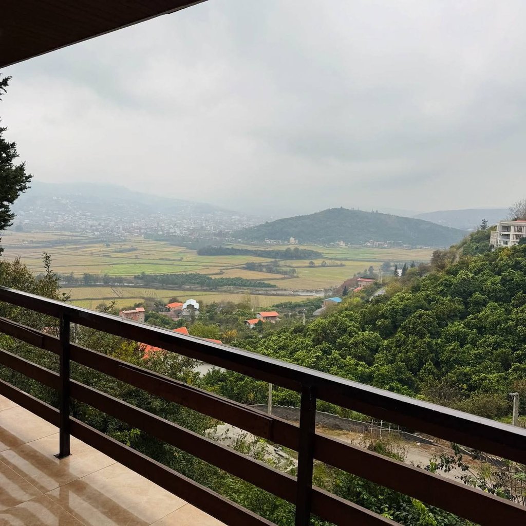 ویلا دوخوابه جنگلی استخردار آبگرم البرز