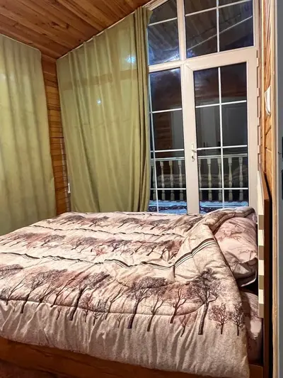 کلبه کلبه چوبی شب پر ستاره تاسکوه 