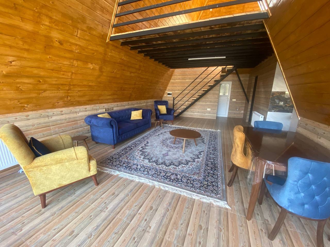 یک خوابه دوبلکس سوئیسی آریام