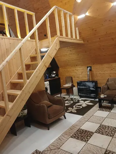 کلبه سوئیسی صنوبر