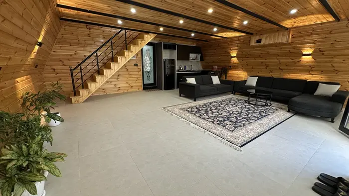 کلبه دوخوابه تریبلکس سوئیسی دلا