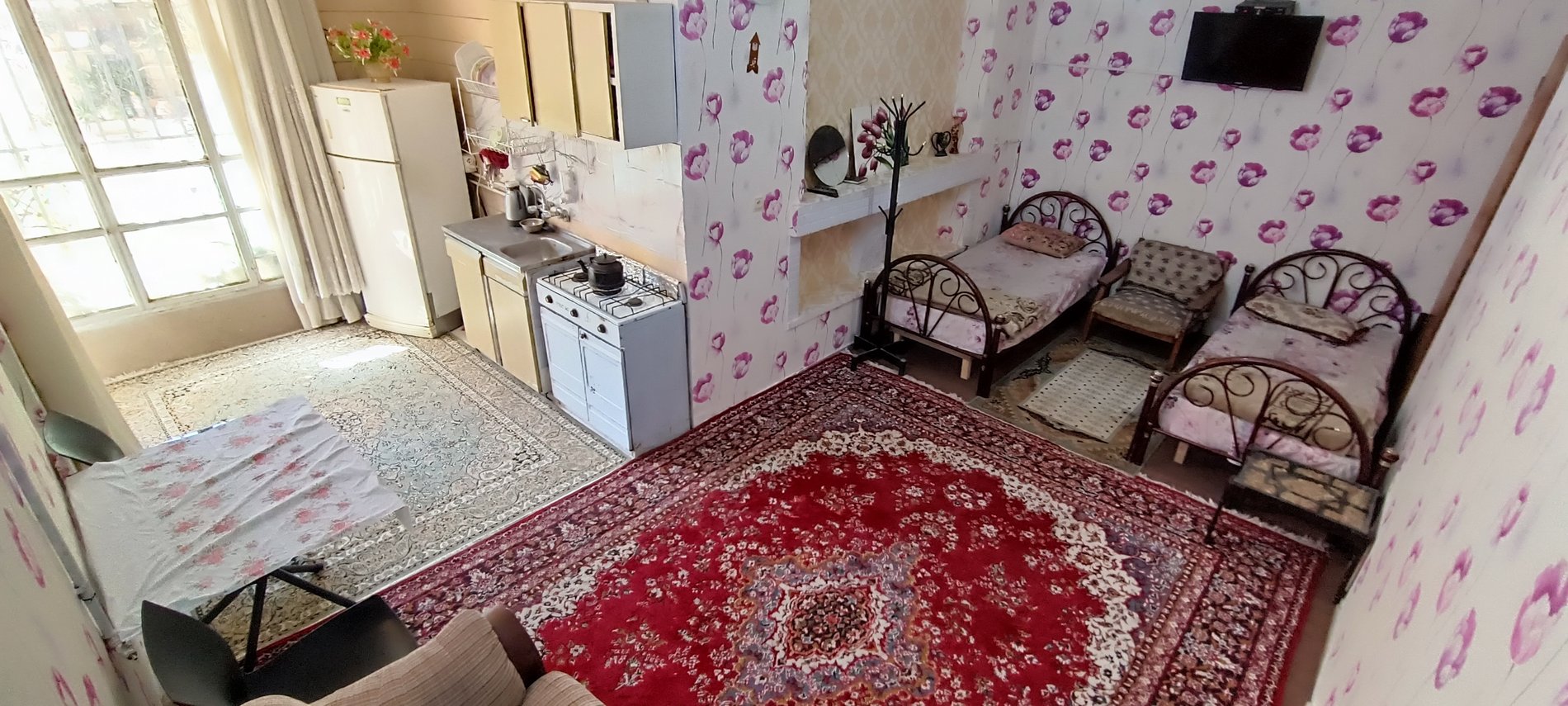 سوئیت فلت آرامگاه سعدی