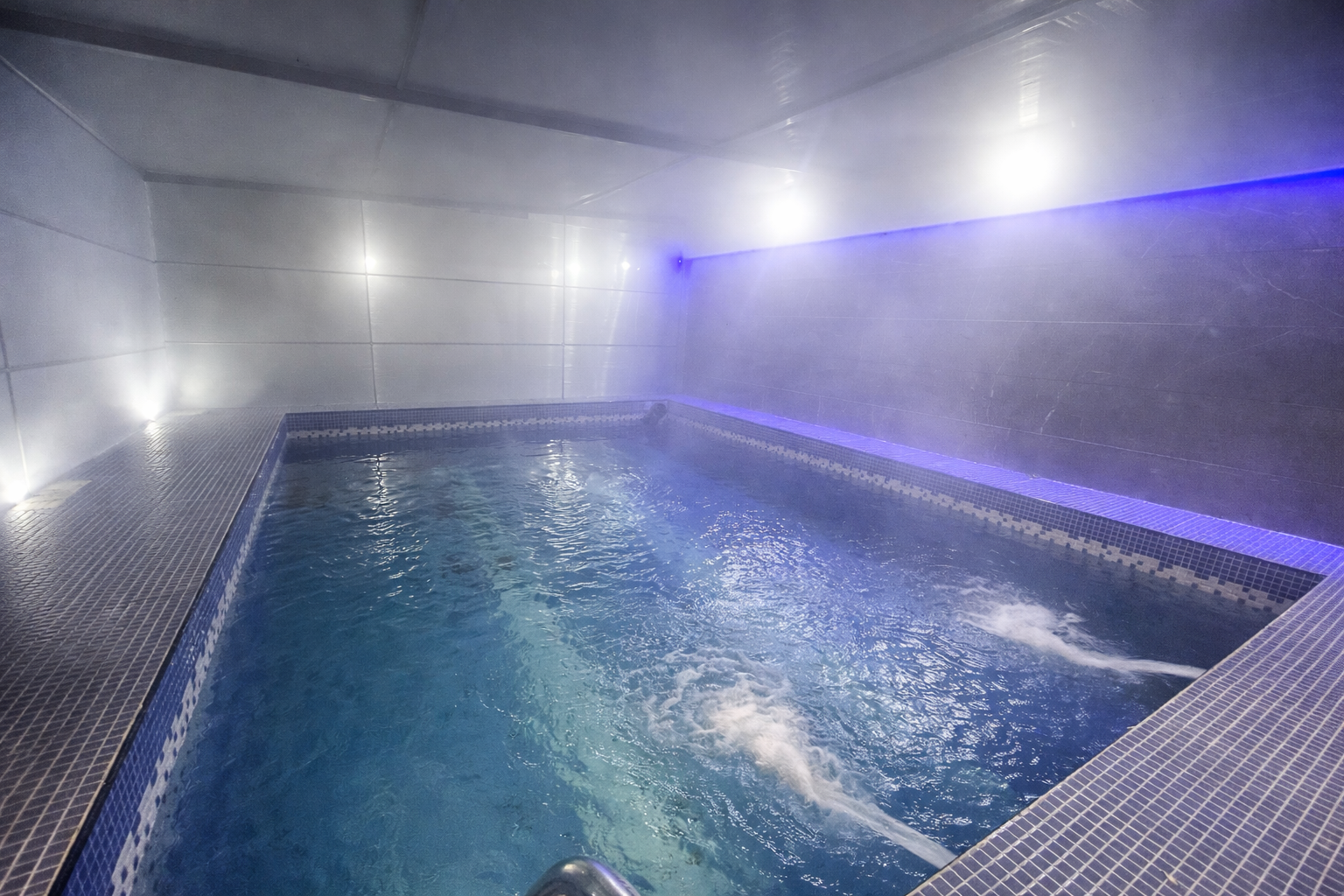 ویلا دوخوابه ارغوان 8