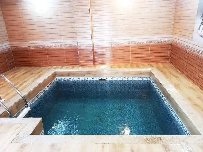 ویلا دوخوابه جنگلی استخردار آبگرم لیذا