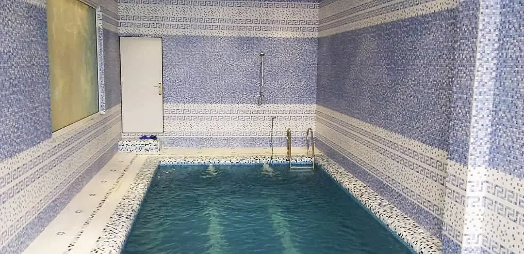 سه خوابه استخردار یاقوت سبز 2