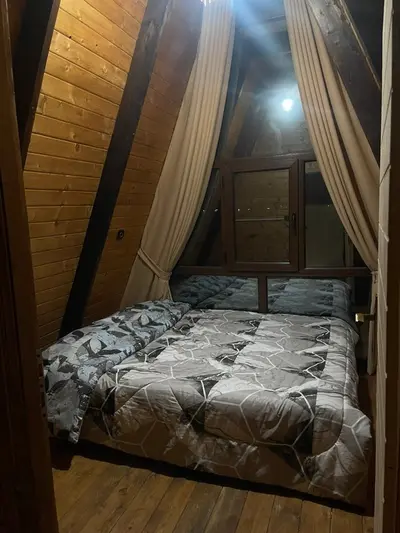 کلبه دوخوابه سوئیسی جکوزی دار کیمیا