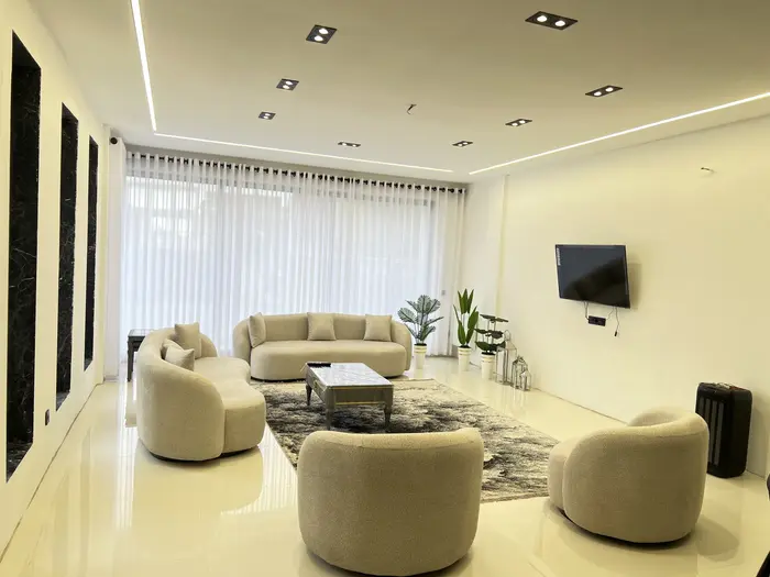 ویلا چهارخوابه دوبلکس استخردار آبگرم نفس