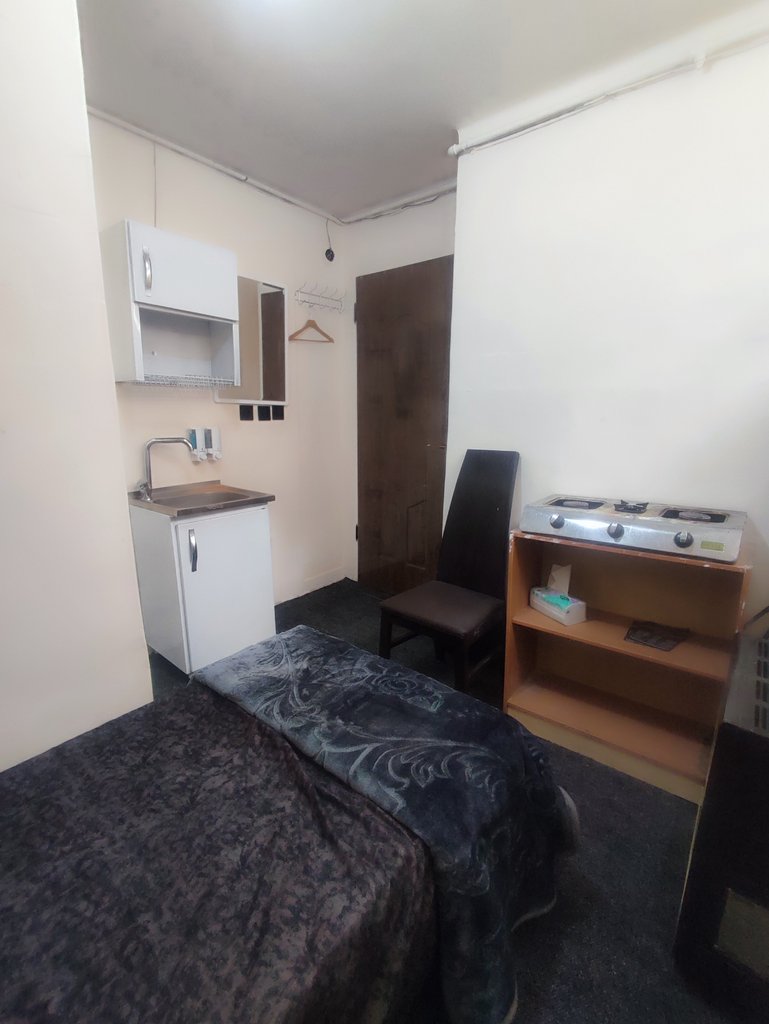 مجتمع اقامتگاهی فلت گلبار انقلاب - واحد۴